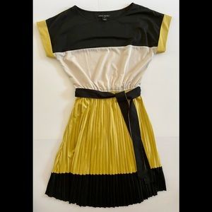 SANDRA ANGELOZZI Color Block Accordion Dress Medium